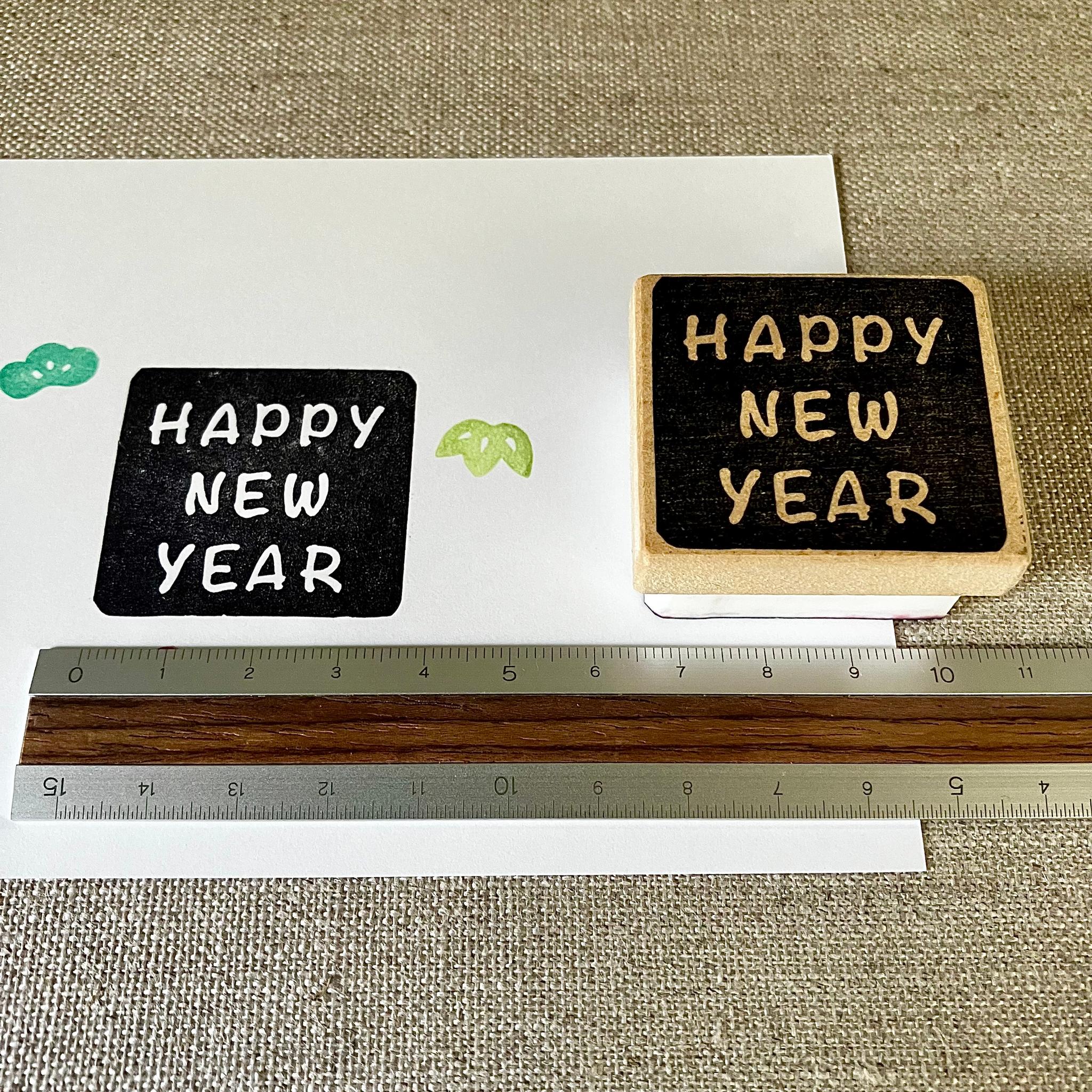 程良いサイズの角丸キューブ♪年賀状やタグ作りにもオススメ＊HAPPY NEW YEAR ＊消しゴムはんこ | 4枚目