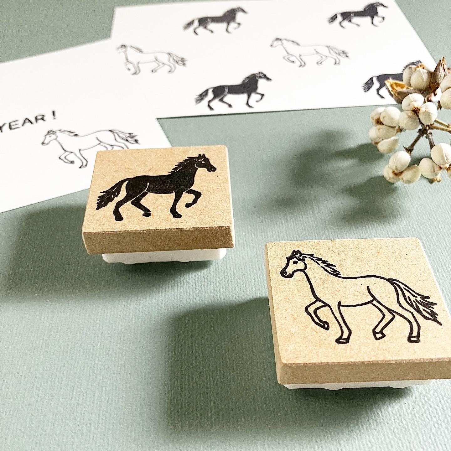 2026年＊年賀状に☆シンプルおしゃれ❤︎白と黒の馬《午年》消しゴムはんこセット＊ | 2枚目