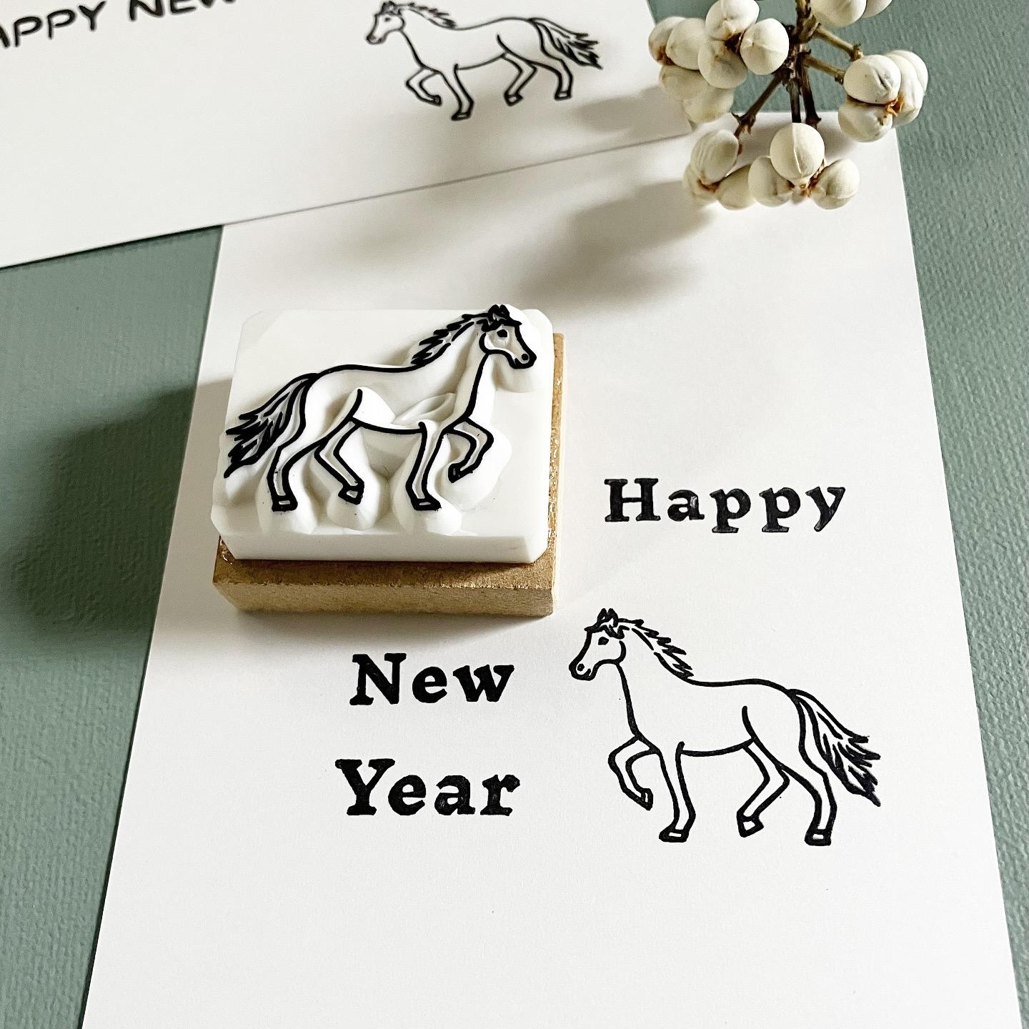 2026年＊年賀状に☆シンプルおしゃれ❤︎白と黒の馬《午年》消しゴムはんこセット＊ | 3枚目