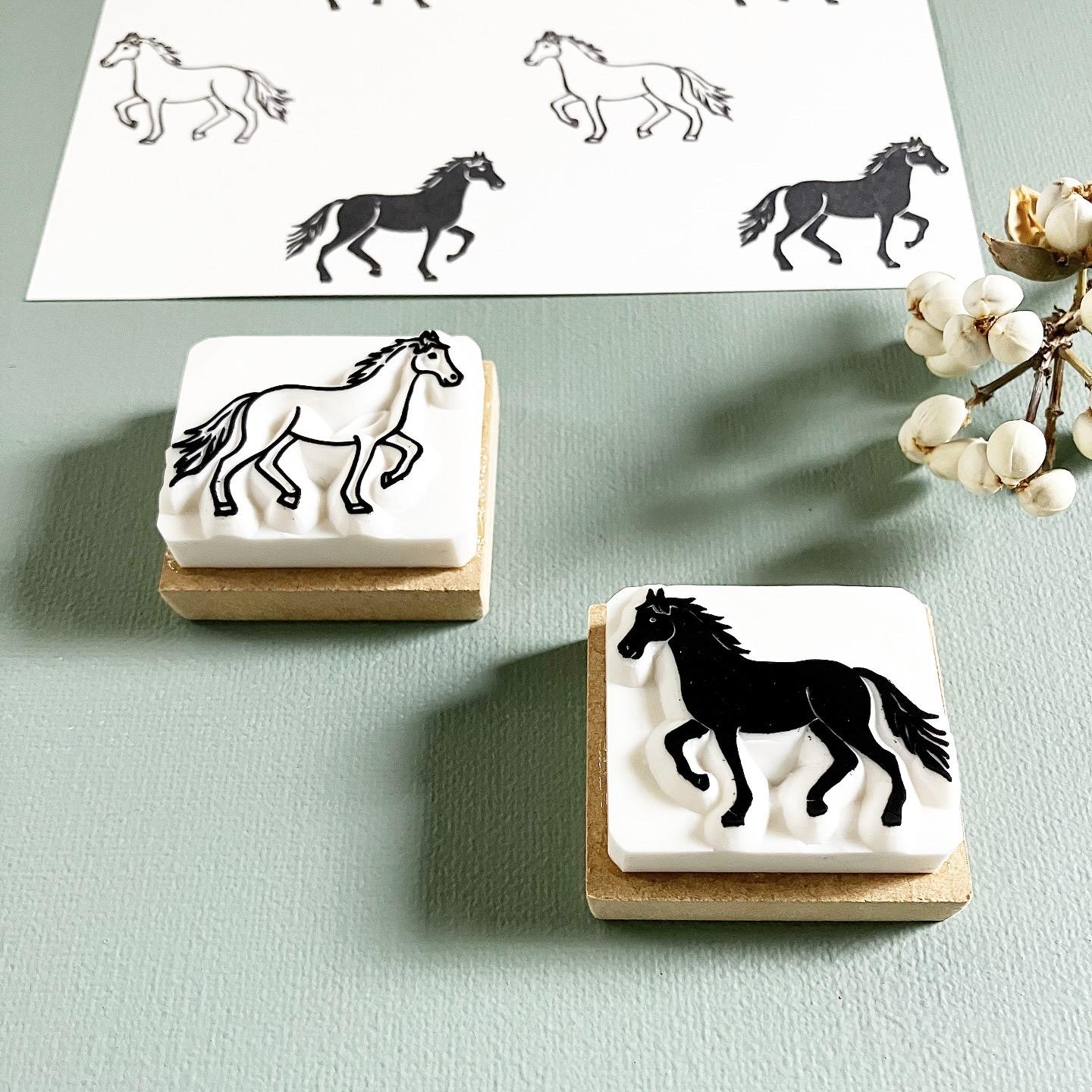 2026年＊年賀状に☆シンプルおしゃれ❤︎白と黒の馬《午年》消しゴムはんこセット＊ | 8枚目